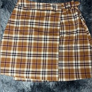 Brandy Melville skirt